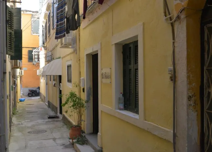 Depaolis Corfu Town Apartment