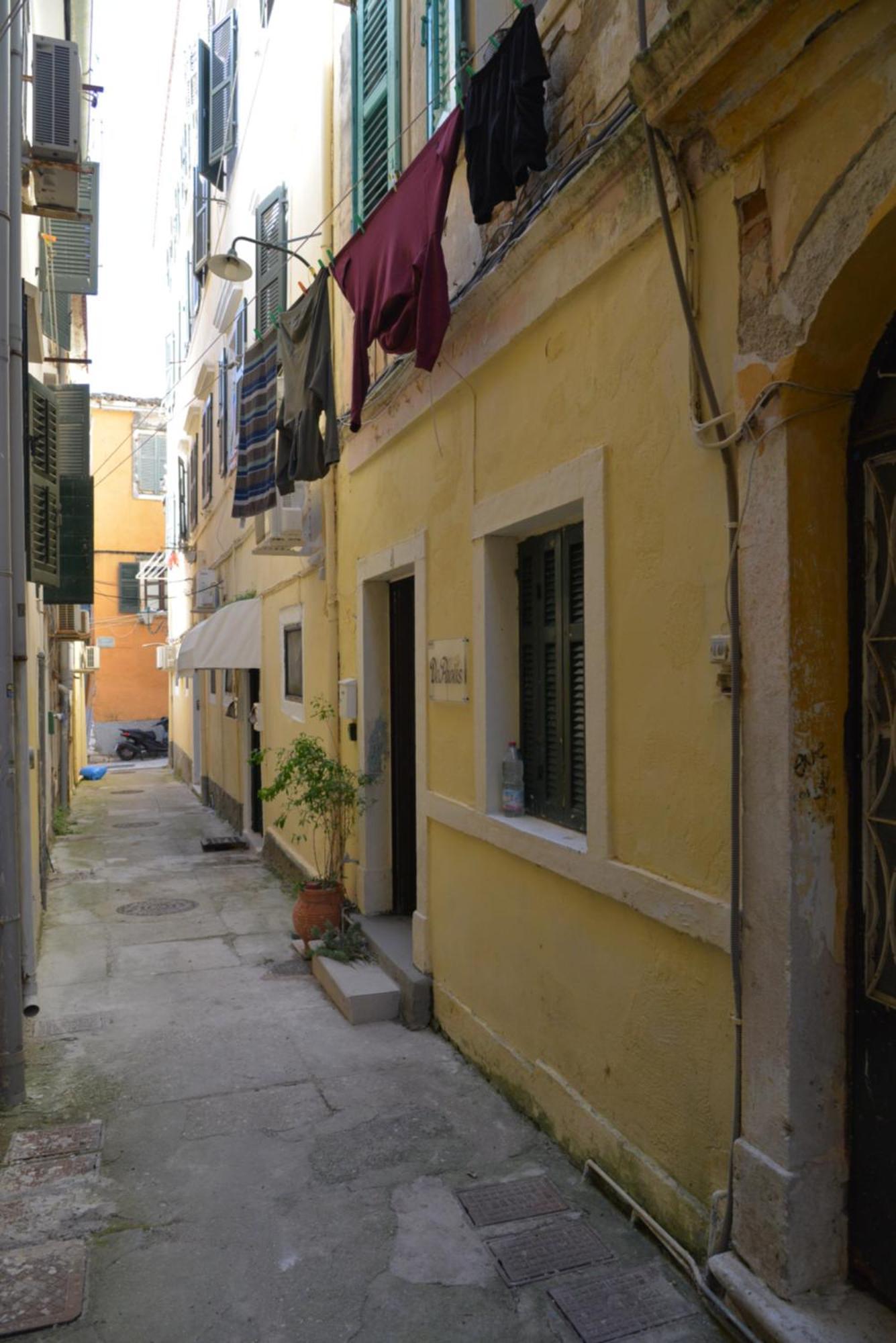 Depaolis Corfu Town Apartment *